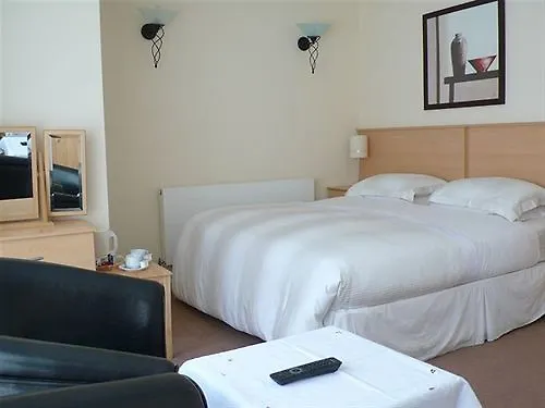 Ashling House Serviced Accommodation Dublin 3*,  Ireland